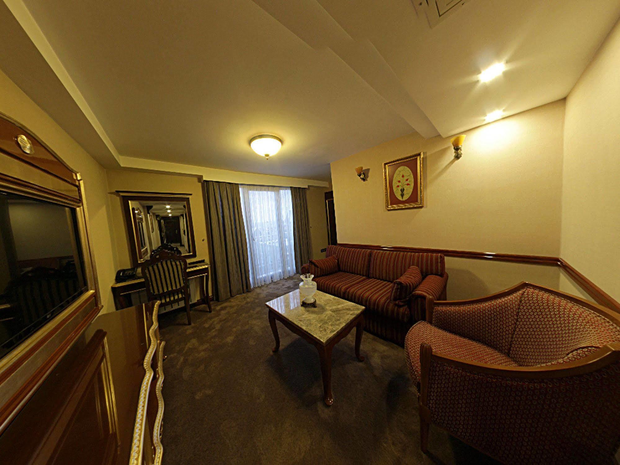 Moss Suites Hotel Istanbul Ngoại thất bức ảnh